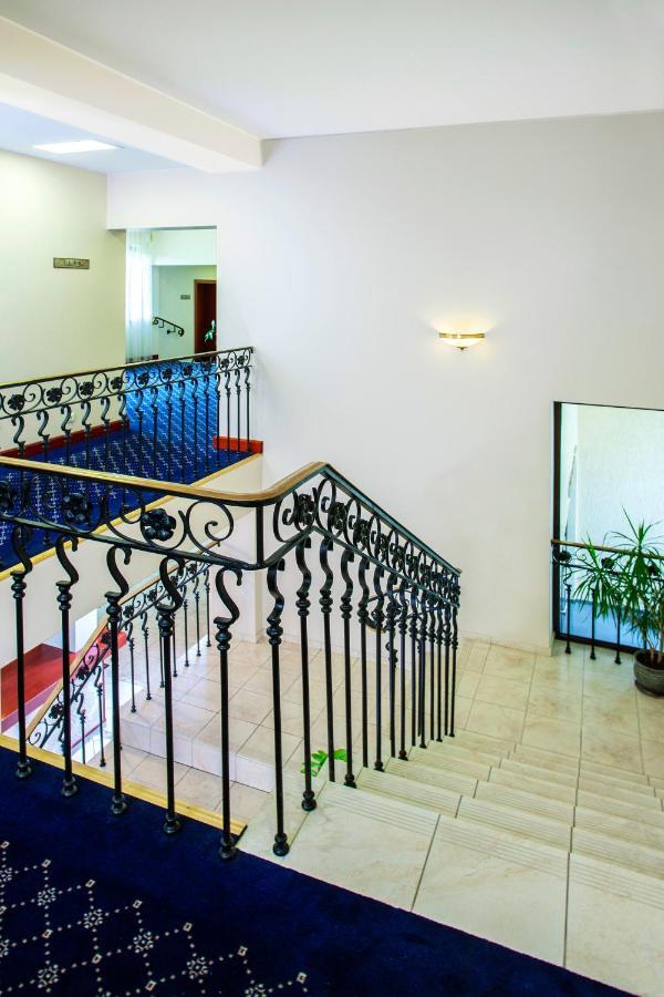 Park Villa VNO Dış mekan fotoğraf